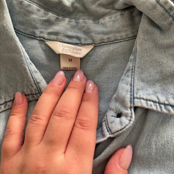 Christopher & Banks Denim Print Button Down Size Medium - Picture 7 of 7